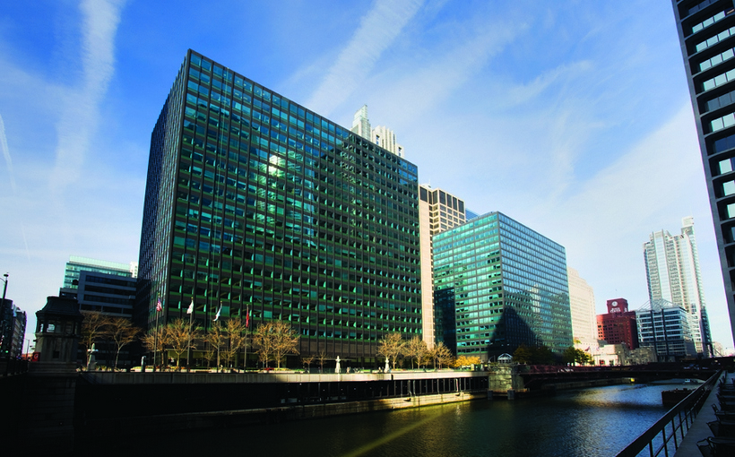 10 – 120 South Riverside Plaza