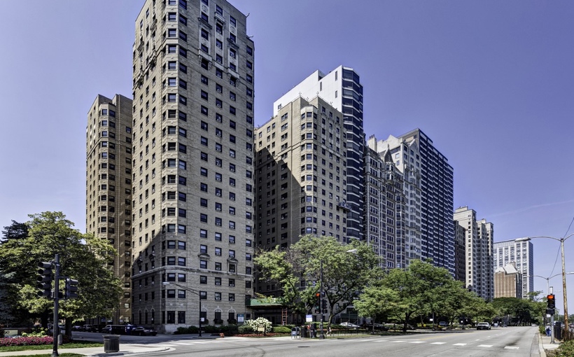 Gold Coast Sale Sets New Pricing Peak for Bulk Condos