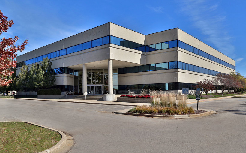 ch_3040-Salt-Creek-Lane_Arlington-Heights.jpg