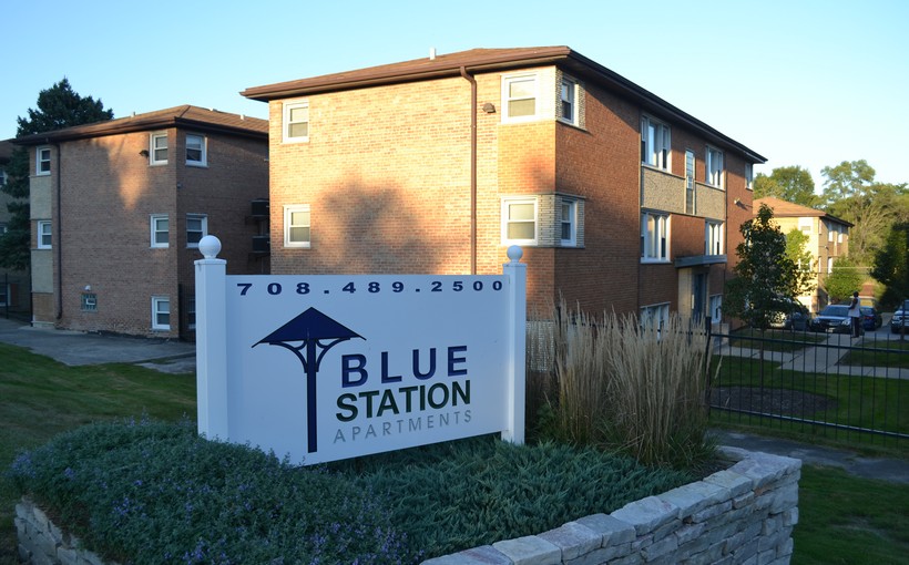 ch_Blue-Station-Apartments.jpg