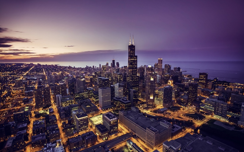 ch_Chicago-skyline-dusk-4.jpg