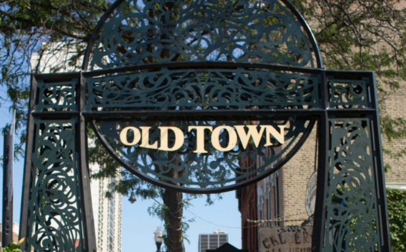 ch_Old_Town_Chicago_sign.jpg