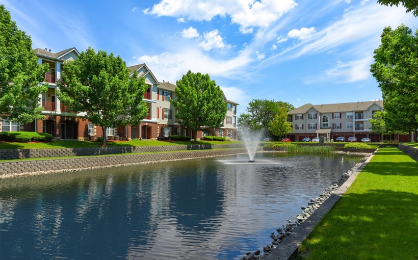ch_Railway-Plaza-Naperville-IL.jpg