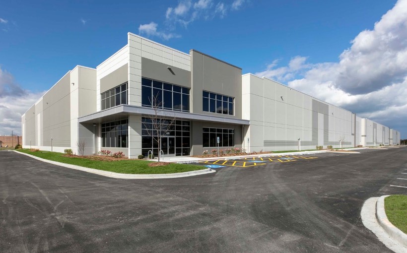ch_Skokie-Commerce-Center.jpg