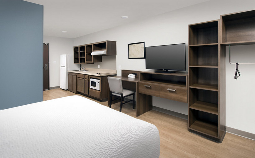 Choice Hotels Intl – WoodSpring Hotel Room