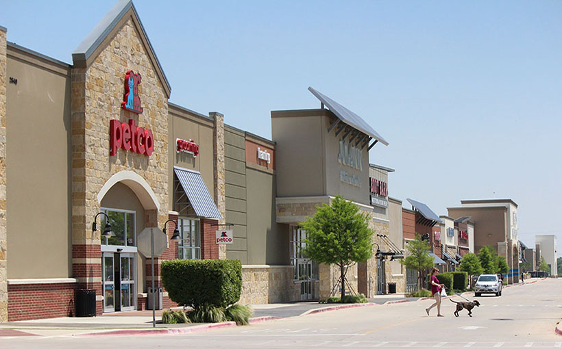 HFF Arranges $32M Loan for Rayzor Ranch Buy