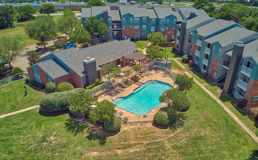 240-Unit Jordan Creek Apartments Changes Hands in Value-Add Play