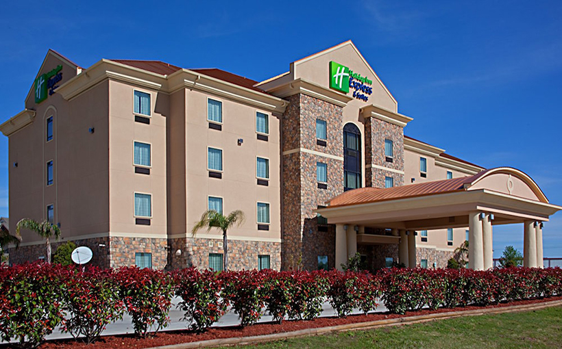 70-Key Holiday Inn Express Trades Hands