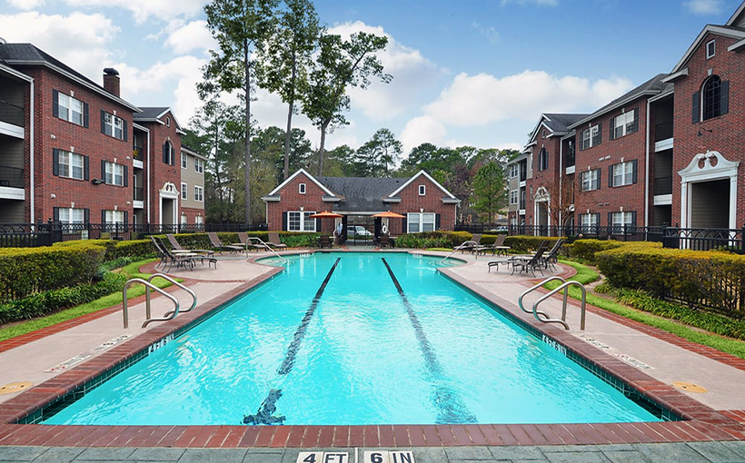 Bluerock Purchases 80% Interest in 384-Unit Suburban Asset
