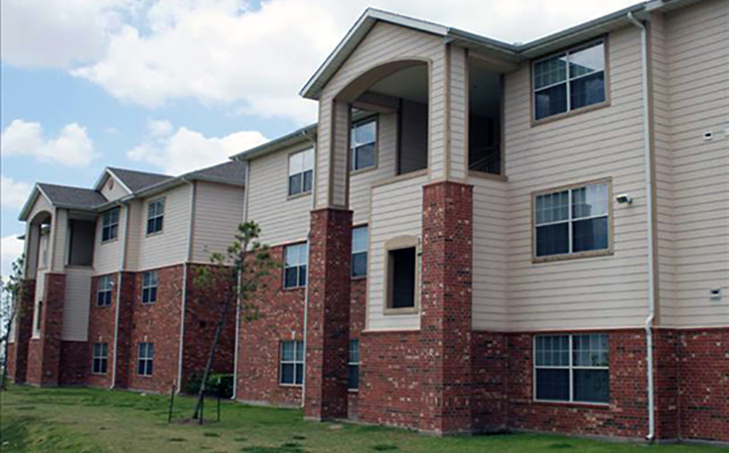 Dominium Takes Ownership of 260-Unit Parkside Point, Plans Upgrades