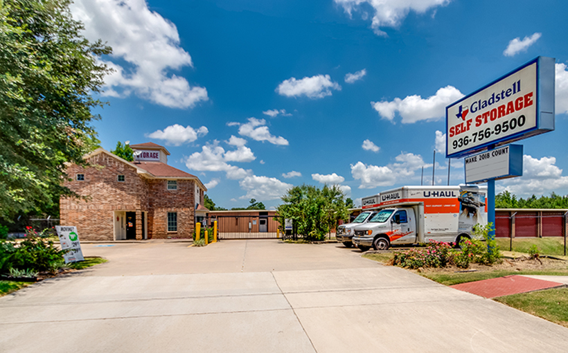 Gladstell Self-Storage Goes to Brooklyn Buyer