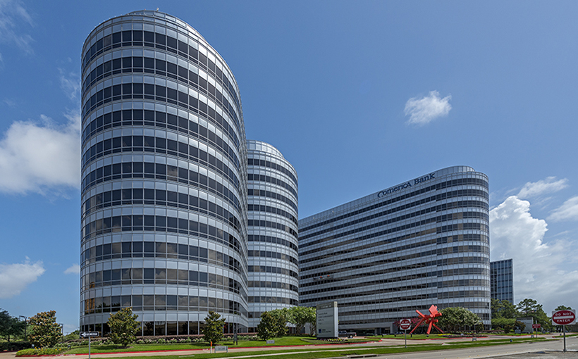 Parmenter Ends Hold on 806K-SF Brookhollow Central