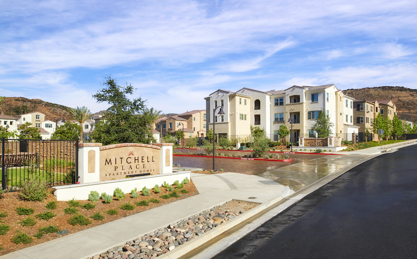 ie_MBK-Rental-Living_Mitchell-Place-Entrance_murietta.png