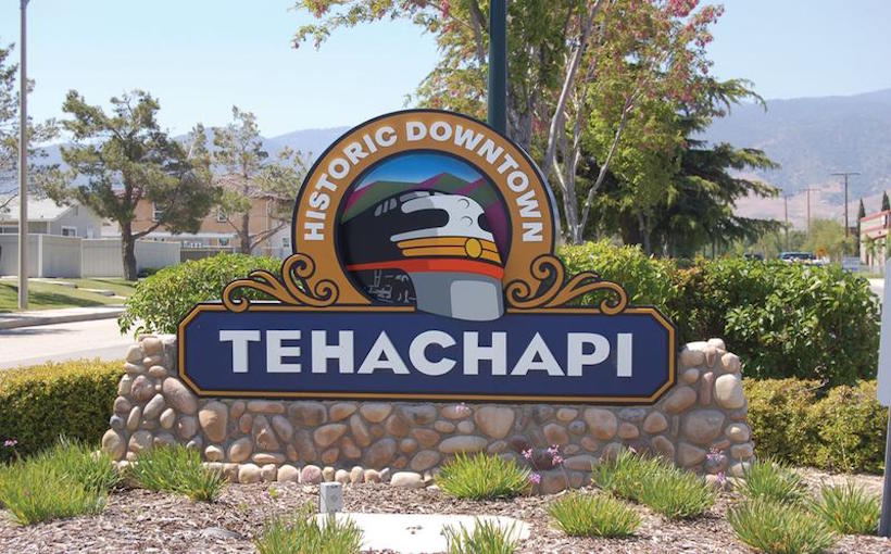 ie_tehachapi_sign.jpg