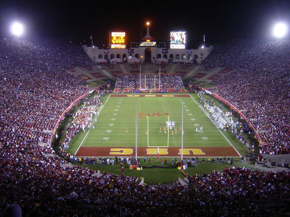 la_coliseum.jpg