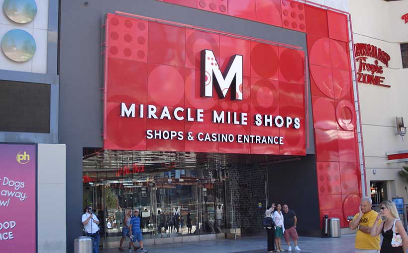 nat_miraclemileshops_lasvegas.jpg