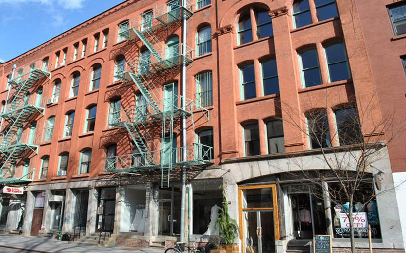 ne_262mottst_newyork.jpg