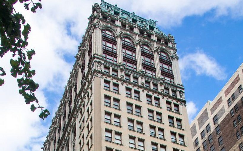 ny_220_fifth_avenue.jpg
