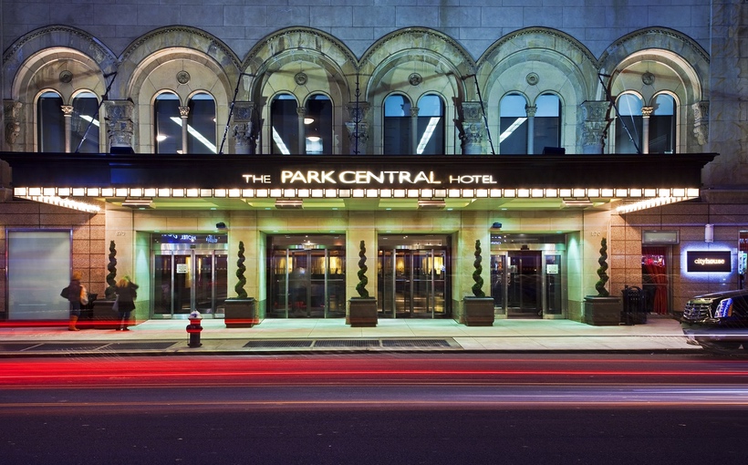 ny_Park-Central-Exterior-Canopy-Signage.jpg