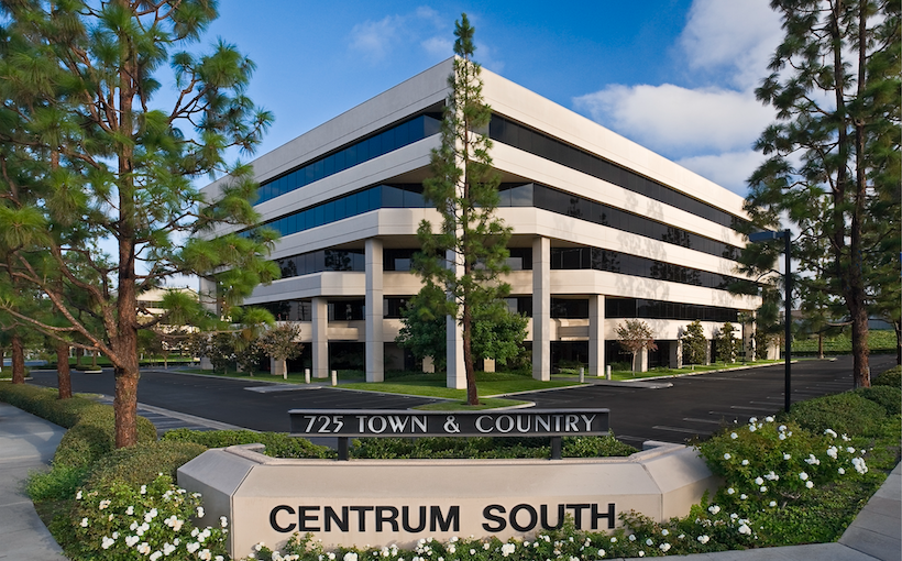 oc_725-Town-and-Country.png