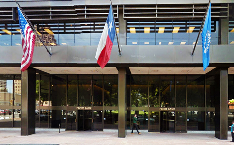 San Antonio Takes Steps to buy Frost Tower