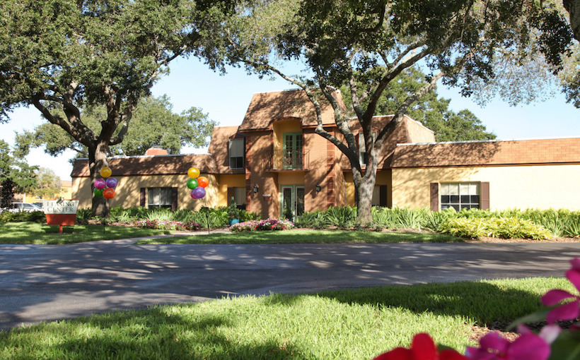 se_stcharlesrow_stpete.jpg