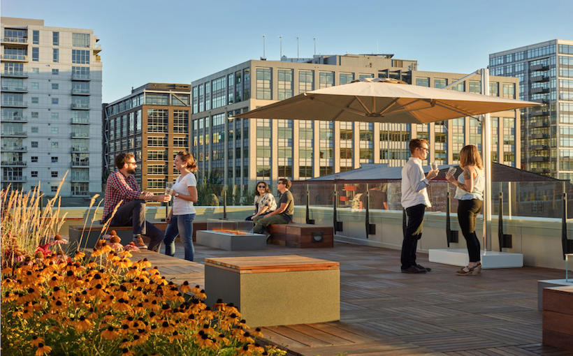 sea_1010flandersbuilding_deck_portland.png