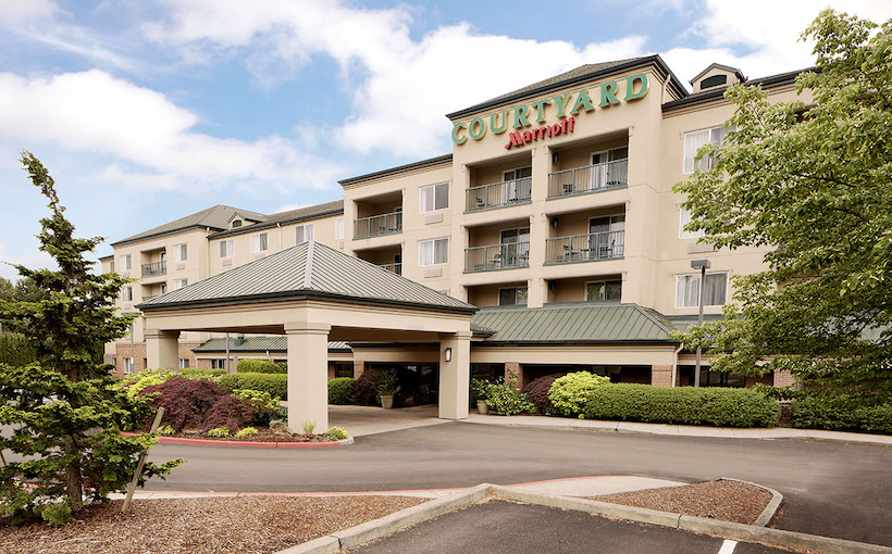 sea_Courtyard-Portland-Clackamas_jll.jpg