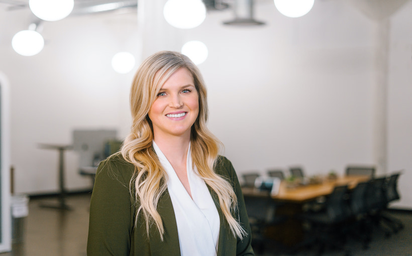 Jessica headshots @Cresa