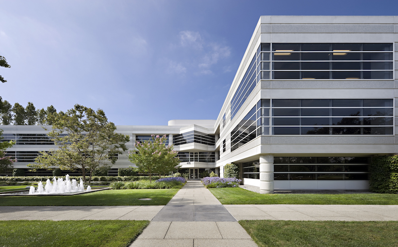 sf_AppleSunnyvaleOfficeComplex.jpg