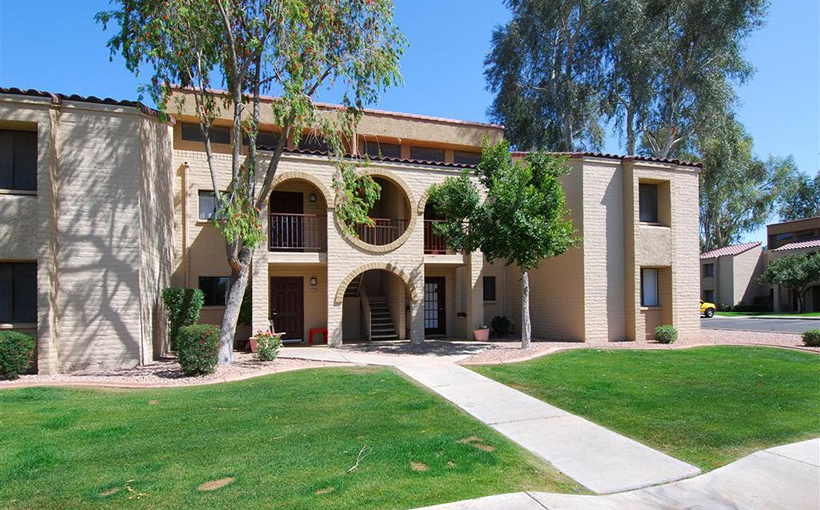 350-Unit La Privada Apartments in Scottsdale Changes Hands, Again