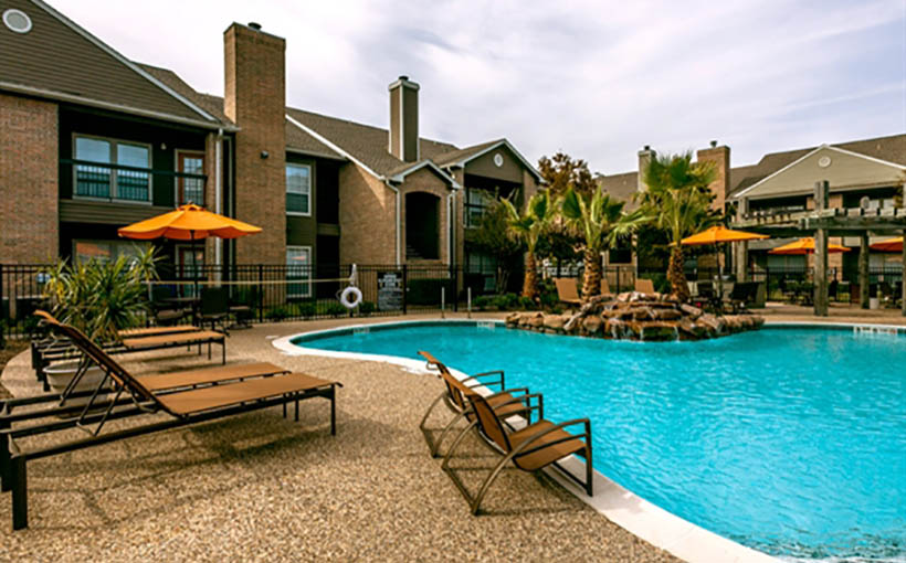 Drever Buys Lake Jackson MF