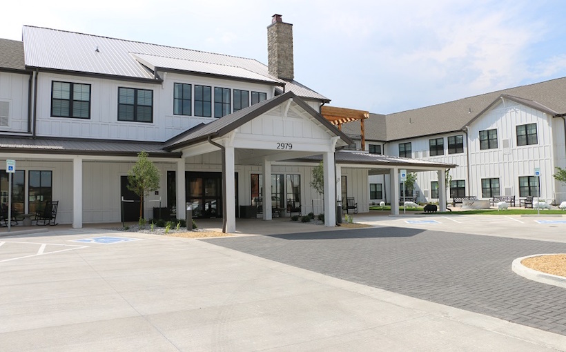 sw_balfoursrcarecomctr_stapleton.jpg
