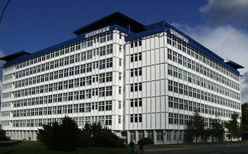 top_foxconn-facility.jpg