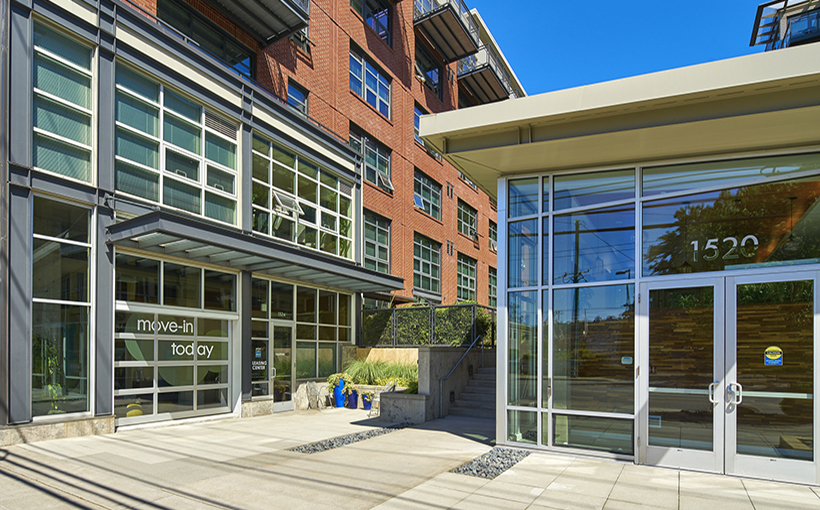 w_1520eastlakeavee_seattleWA.jpg