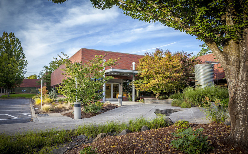 west_Nimbus-Oaks_portland.jpg