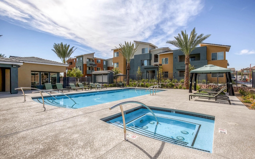 west_warmington_martin_pool_lasvegas.jpg