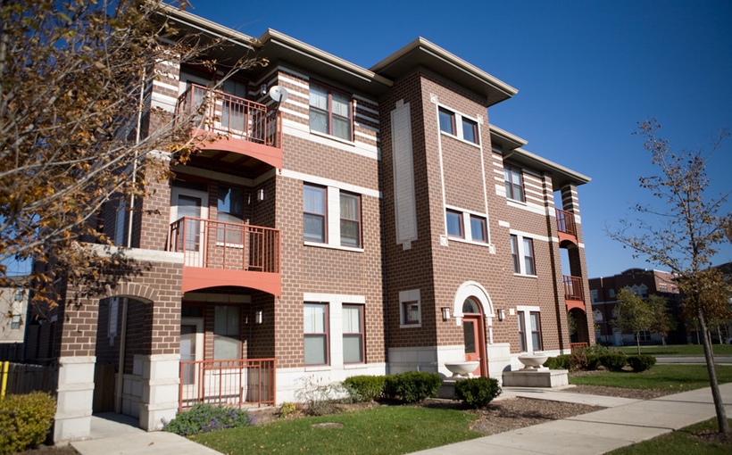 Chicago Oakwood Shores apartments Chicago Housing Authority
