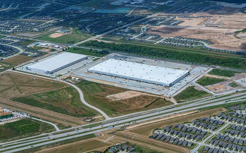 Single-Tenant Industrial With Credit Tenants Draws Investors