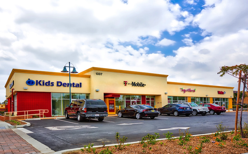 Records Set in Walmart Supercenter-Anchored Pad Sale