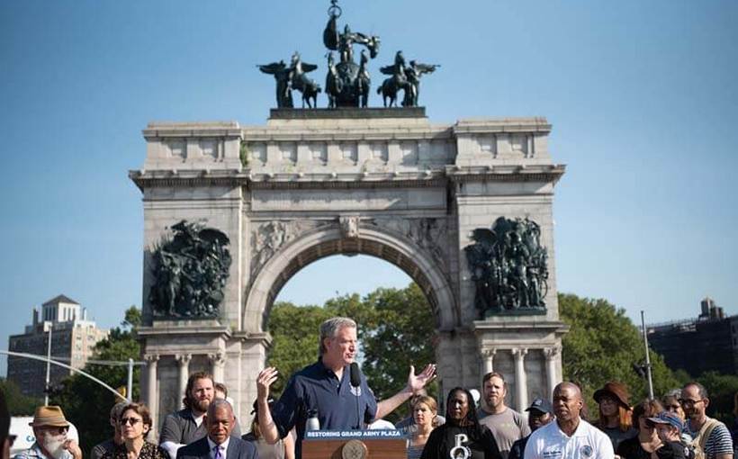 NY-Grand-Army-Plaza-news-conference.jpg