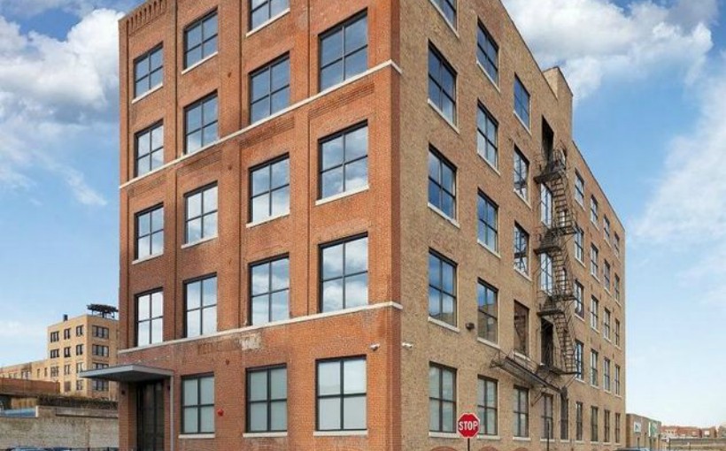 ch_1500-W-Carroll-Avenue.jpg