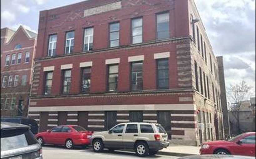 ch_1645-Le-Voyne-Chicago.jpg
