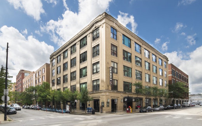 ch_901-W-jackson-chicago.jpg