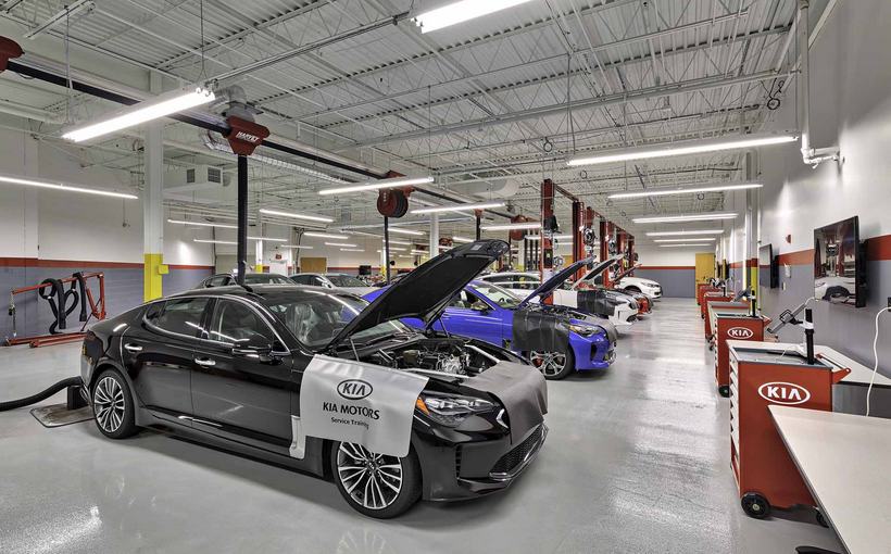 ch_Kia-Motors-Auto-Lab-Lombard-IL.jpg