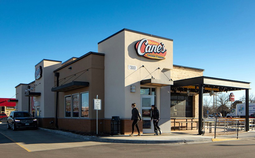 ch_Raising-Canes-Coon-Rapids-MN.jpg