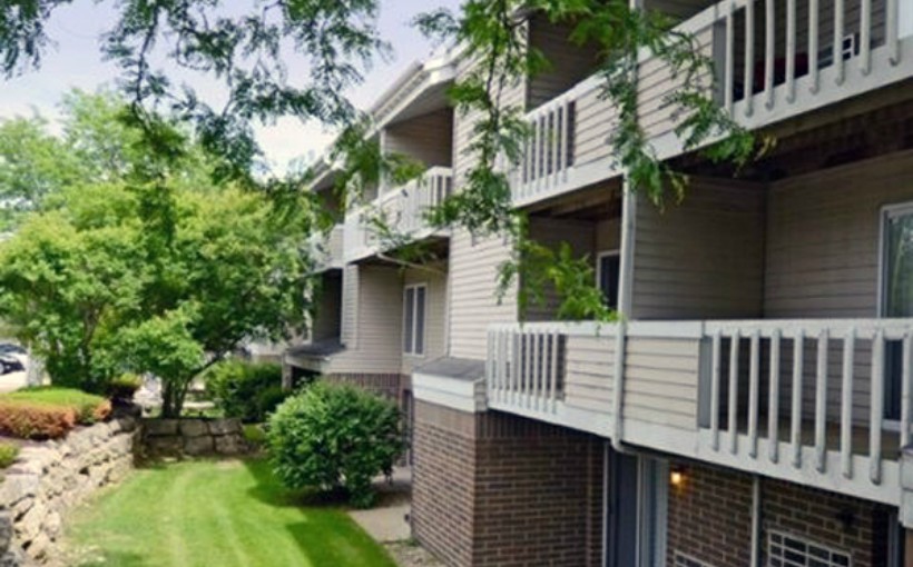 ch_Summit-Hill-Apartments-Madison-WI.jpg