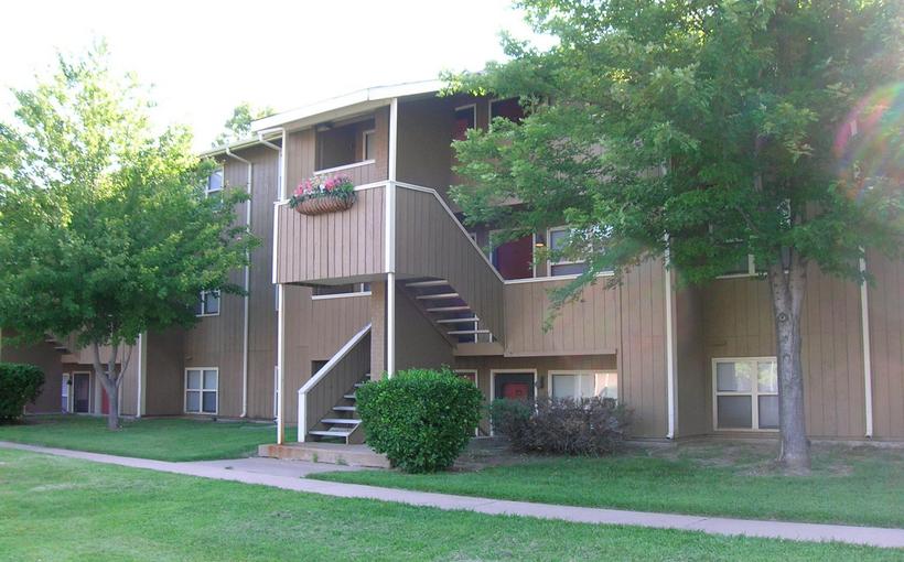ch_westport-apartments-wichita.jpg