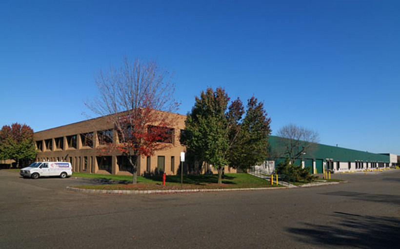 ny_180-Raritan-Center-Pky-Edison.jpg