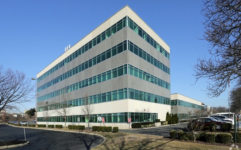 ny_865-Merrick-Ave-Westbury.jpg